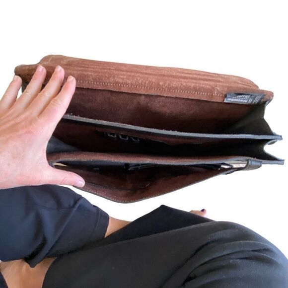 Handmade Mexican Leather Briefcase - Picture 5 of 15